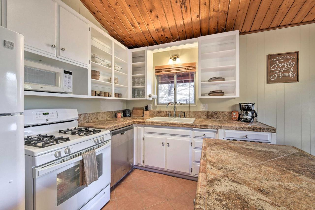 Lake Arrowhead Cabin With Deck And Stunning Mtn Views! San Bernardino Buitenkant foto
